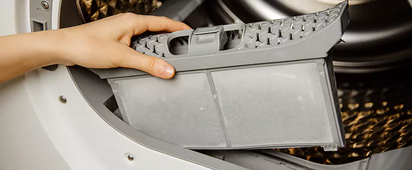Signs Of A Clogged Dryer Lint Trap in Hyattsville, Maryland
